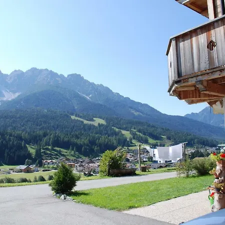 Im Kranzhof *